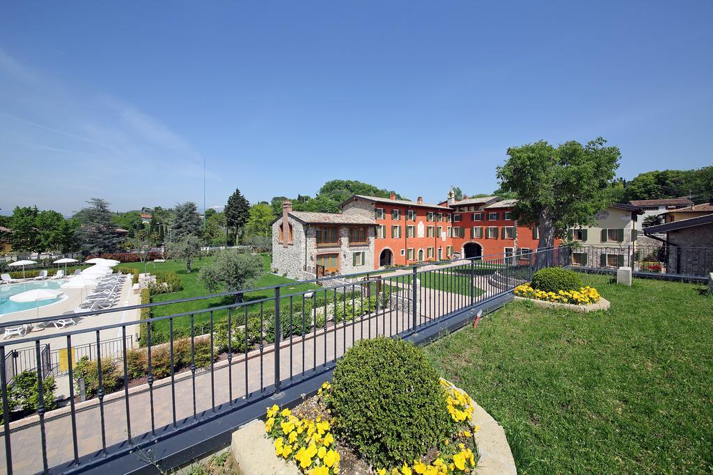 Residence Borgo Mondragon Lazise Exterior photo