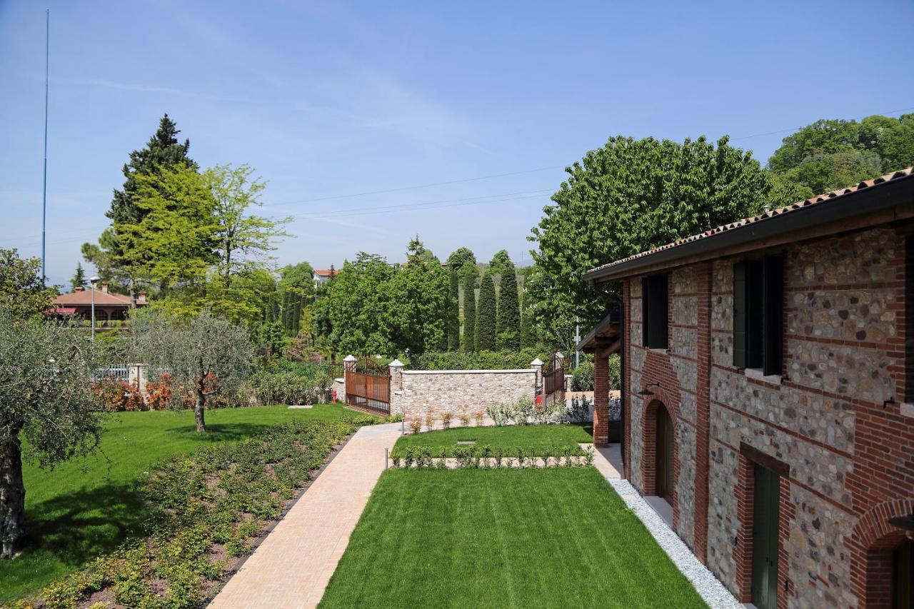 Residence Borgo Mondragon Lazise Exterior photo