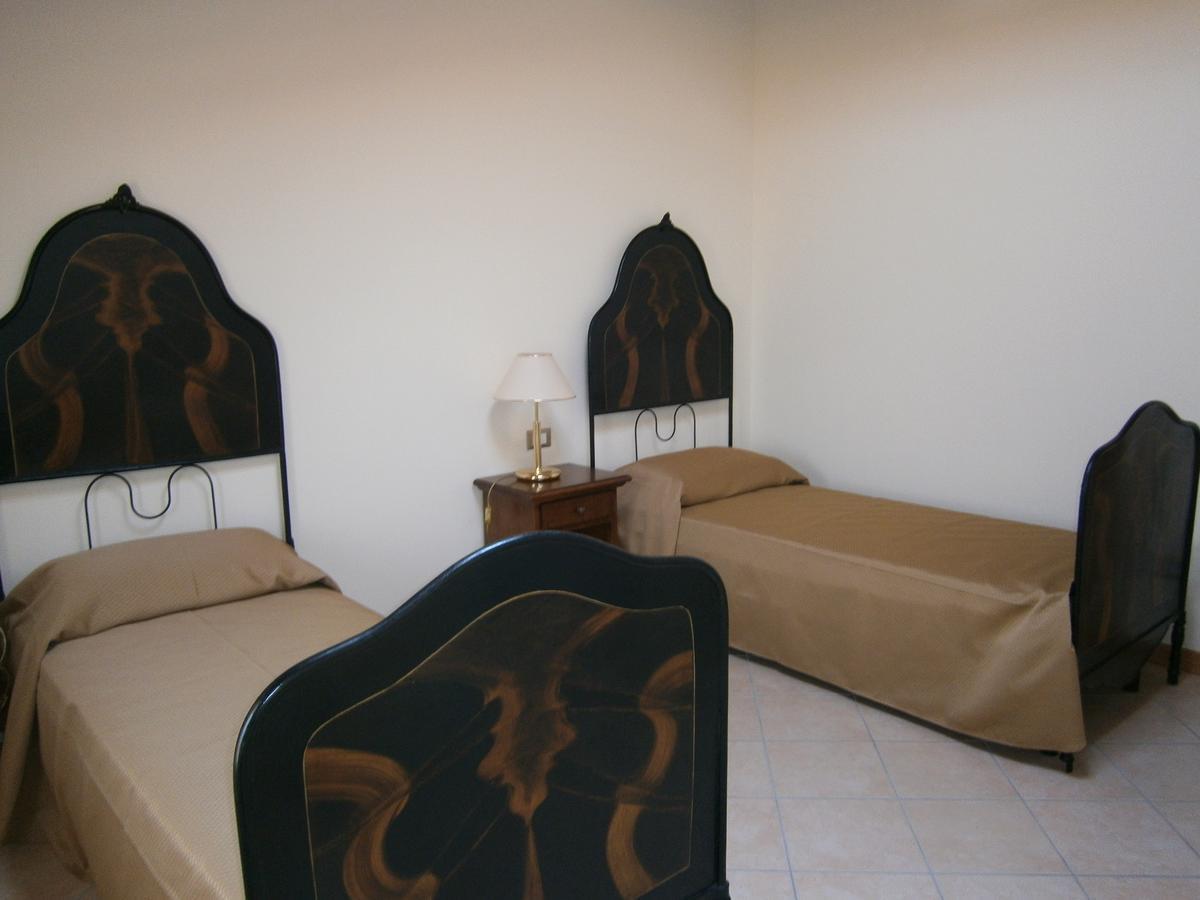 Residence Borgo Mondragon Lazise Exterior photo