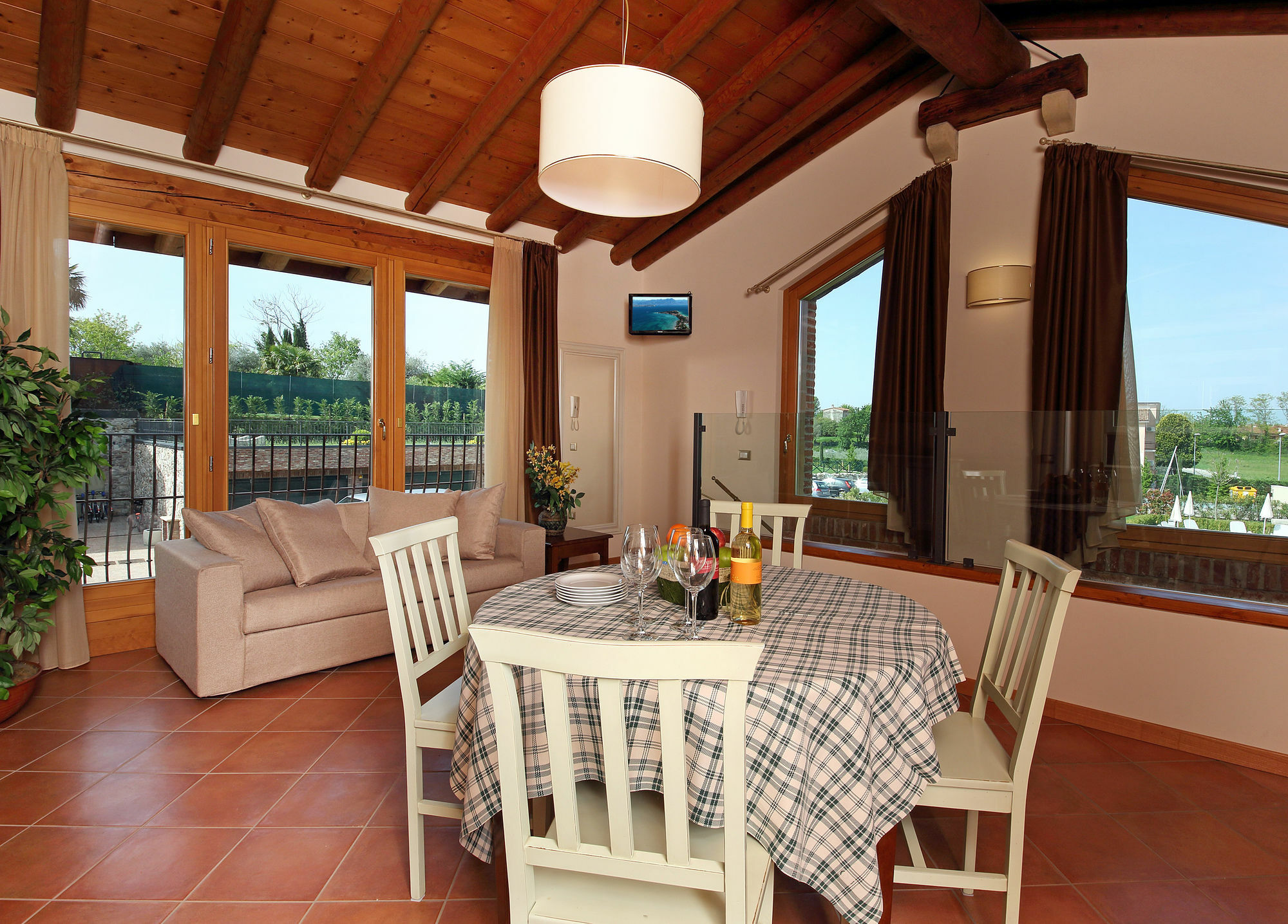 Residence Borgo Mondragon Lazise Exterior photo