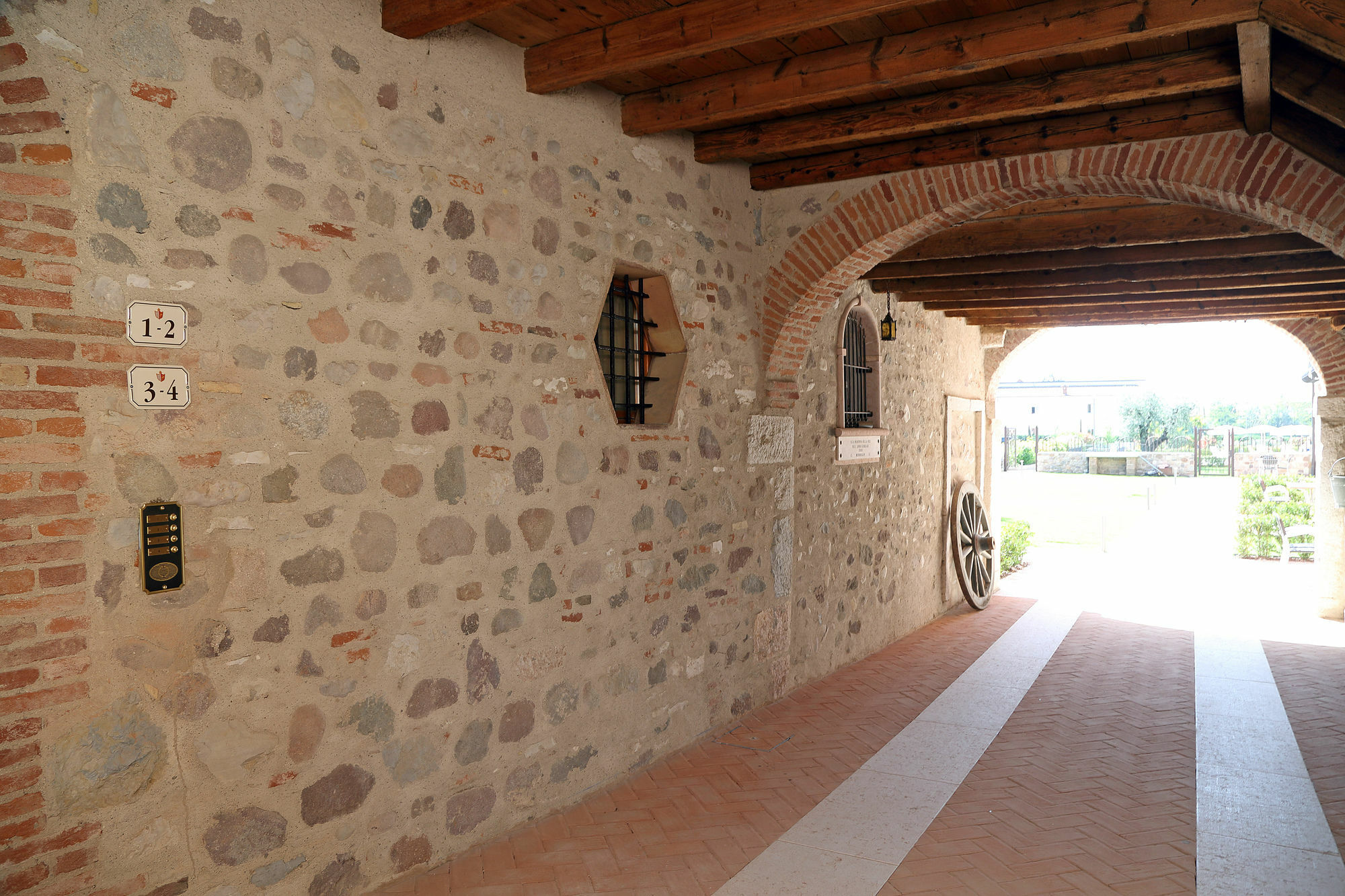 Residence Borgo Mondragon Lazise Exterior photo